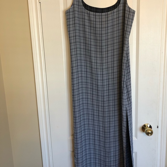 ☀️👗Two for $20👗 Reversible light blue/navy maxi dress - Picture 3 of 6